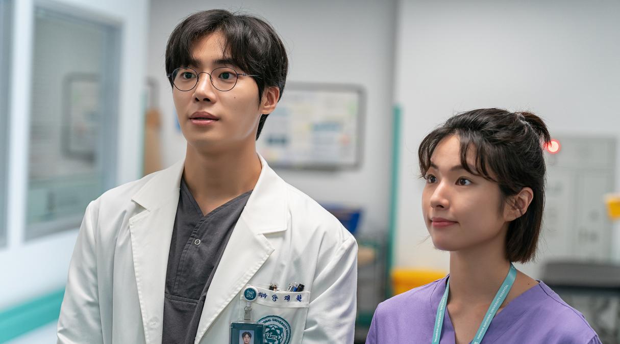 Trauma Codes: Heroes on Call - Phim Hàn y khoa 2025